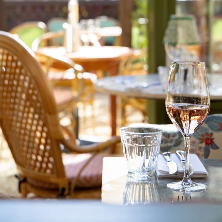 Cover Image for Let us treat you to a glass of complimentary rosé at The Jobber's Rest